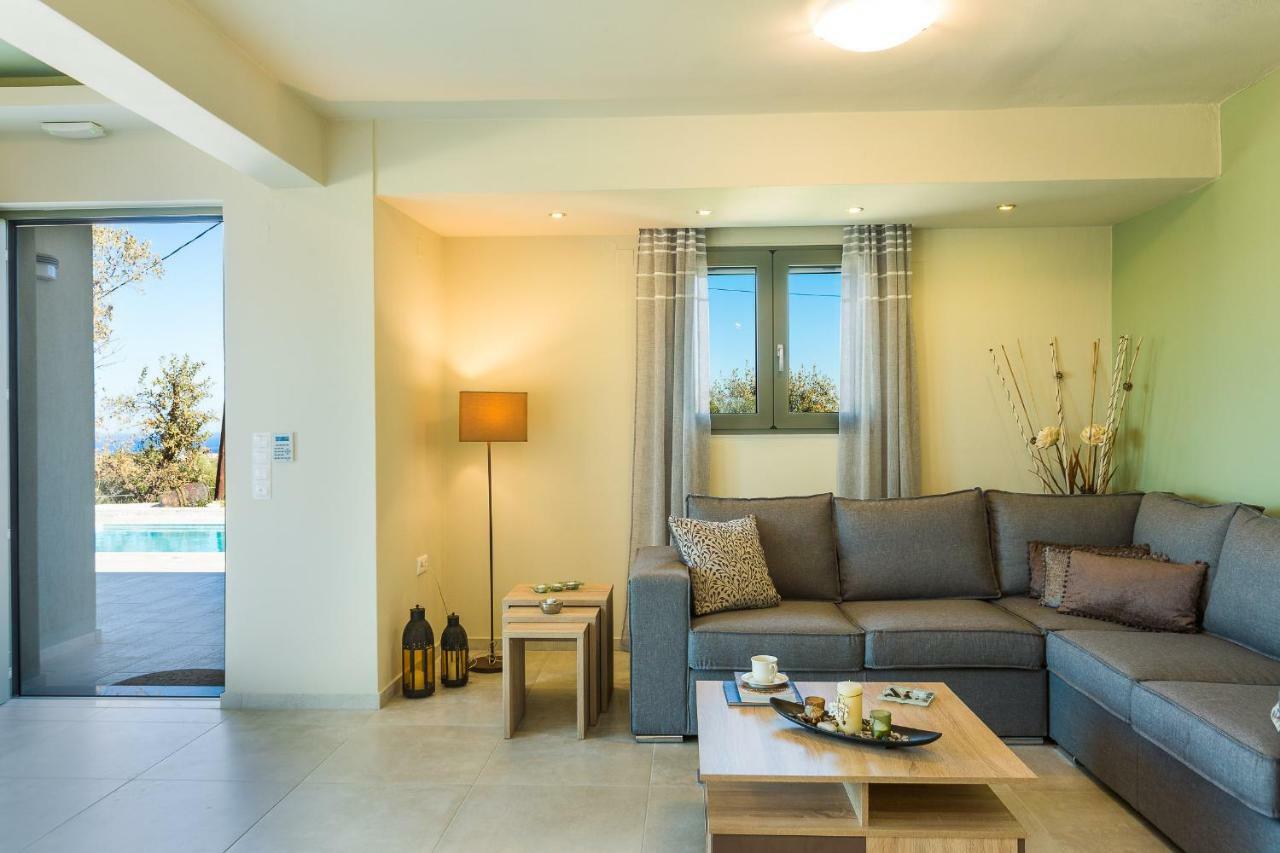 Iokasti Villa 앗시파프론 외부 사진
