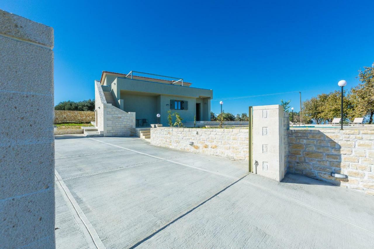 Iokasti Villa 앗시파프론 외부 사진