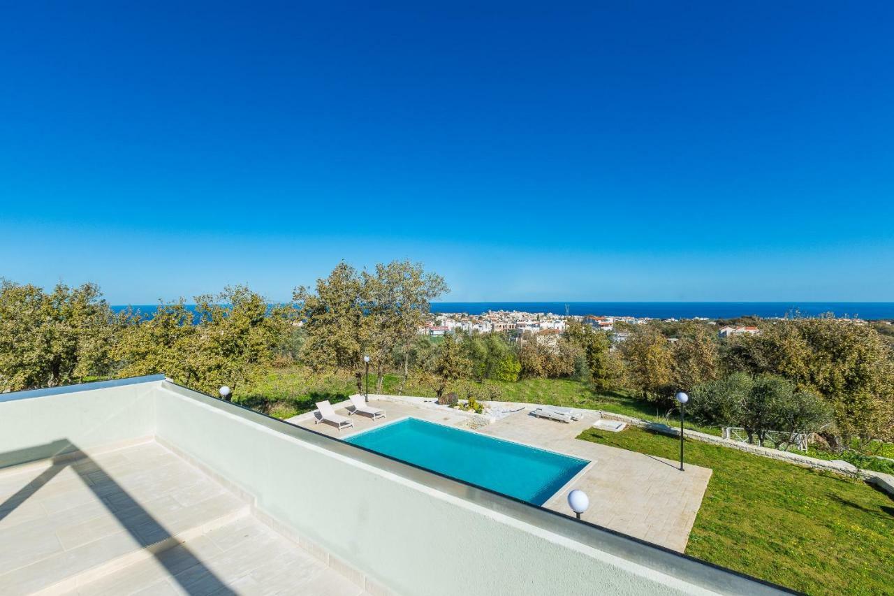 Iokasti Villa 앗시파프론 외부 사진